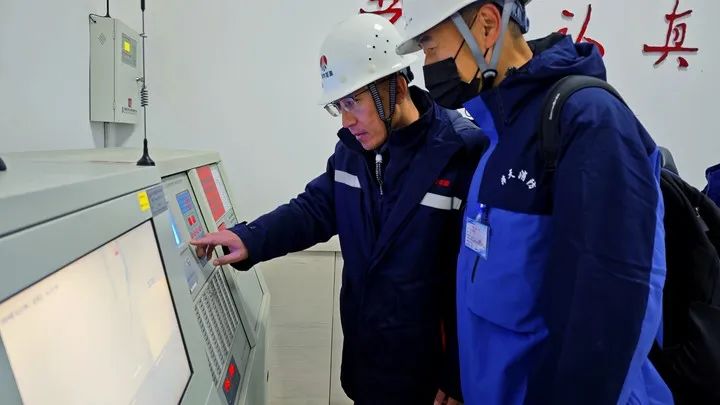 1735778906302943.jpg 640 (14).jpg